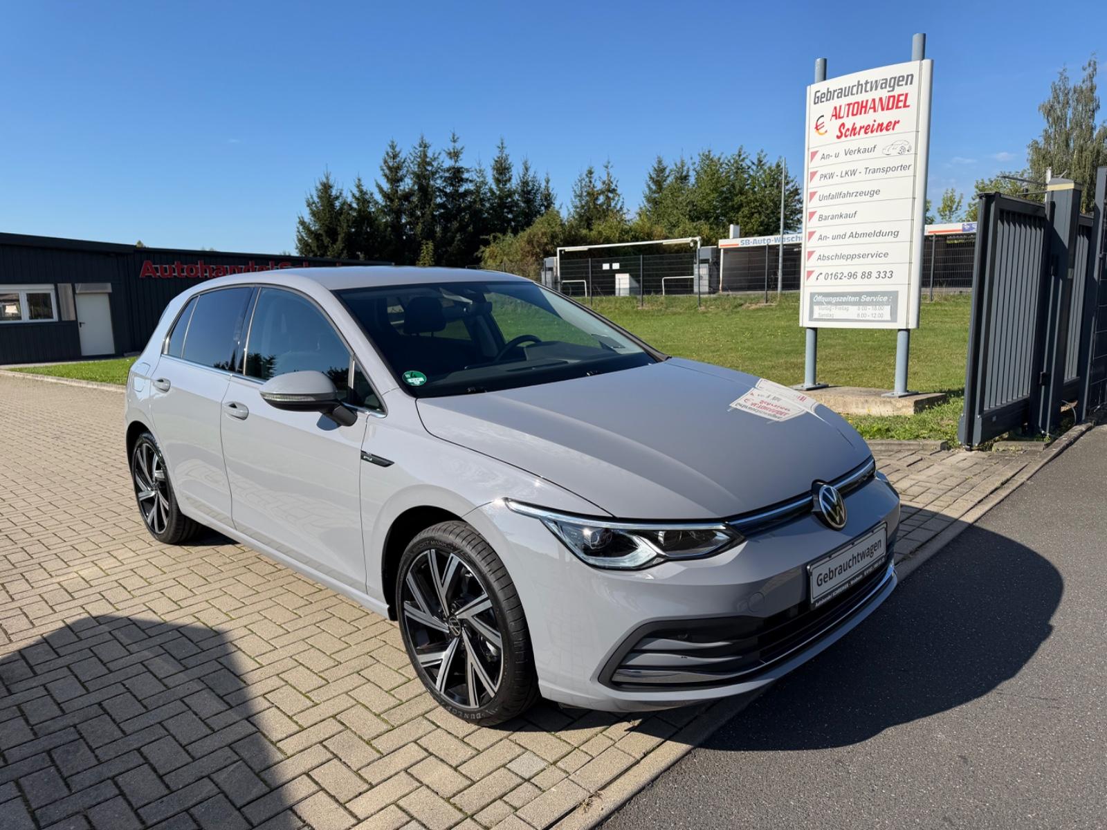 Volkswagen Golf VIII Style1.5 Navi/Kamera/LED/harman/kardon