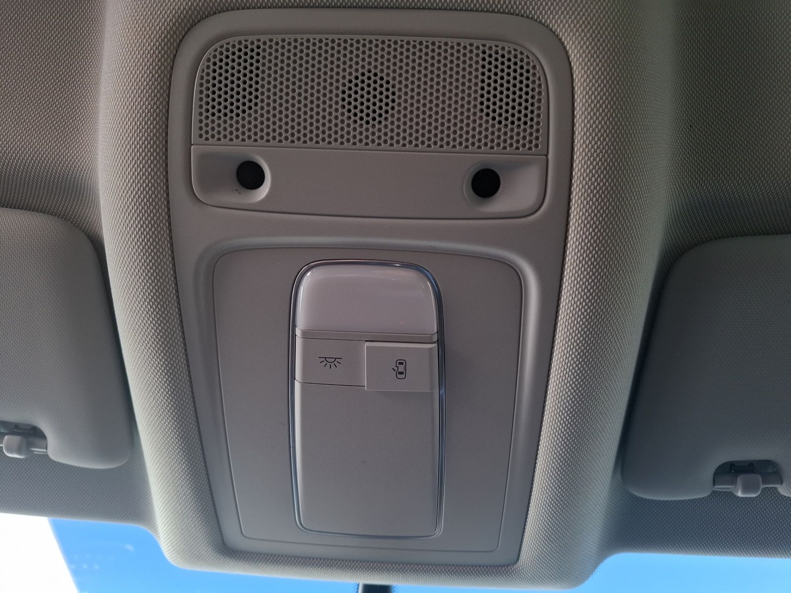 Fahrzeugabbildung Audi Q3 TDI LED AHK GRA PDC SH LM