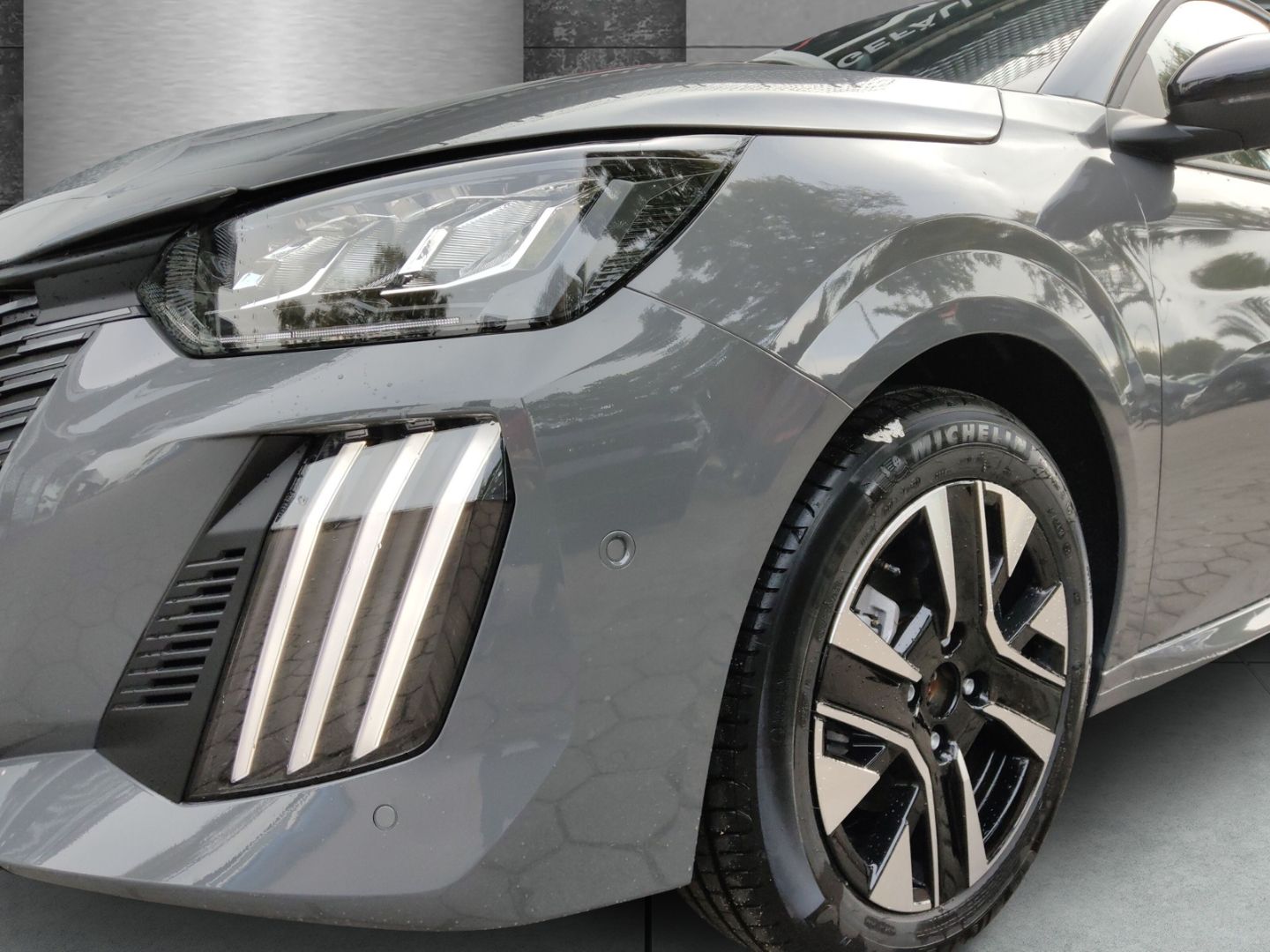 Peugeot 208 - Bild 4