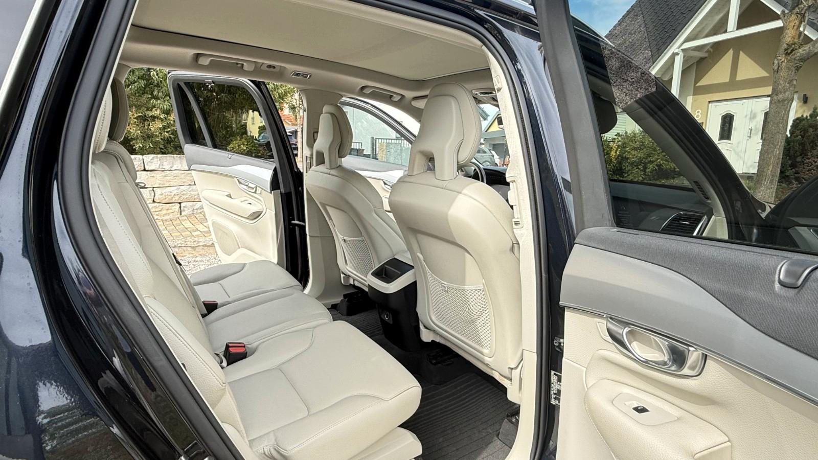 Volvo XC90 D5 AWD Momentum / Luftfederung, AHK, MwSt