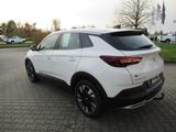 Opel Grandland X 1.6 AT-8 INNOVATION LED Navi Sitzhzg - Opel: 1.8