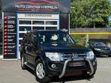 Mitsubishi Pajero 3.2 DI-D 4x4 Instyle (7Sitzer-AHK-Temp.) - Mitsubishi Pajero: 4.4