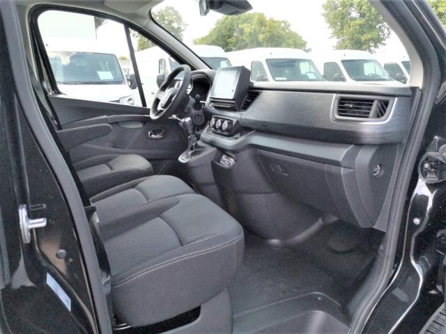 Renault Trafic Combi L2H1 3,0t Life 2.0 BLUE dCi 110 9 S