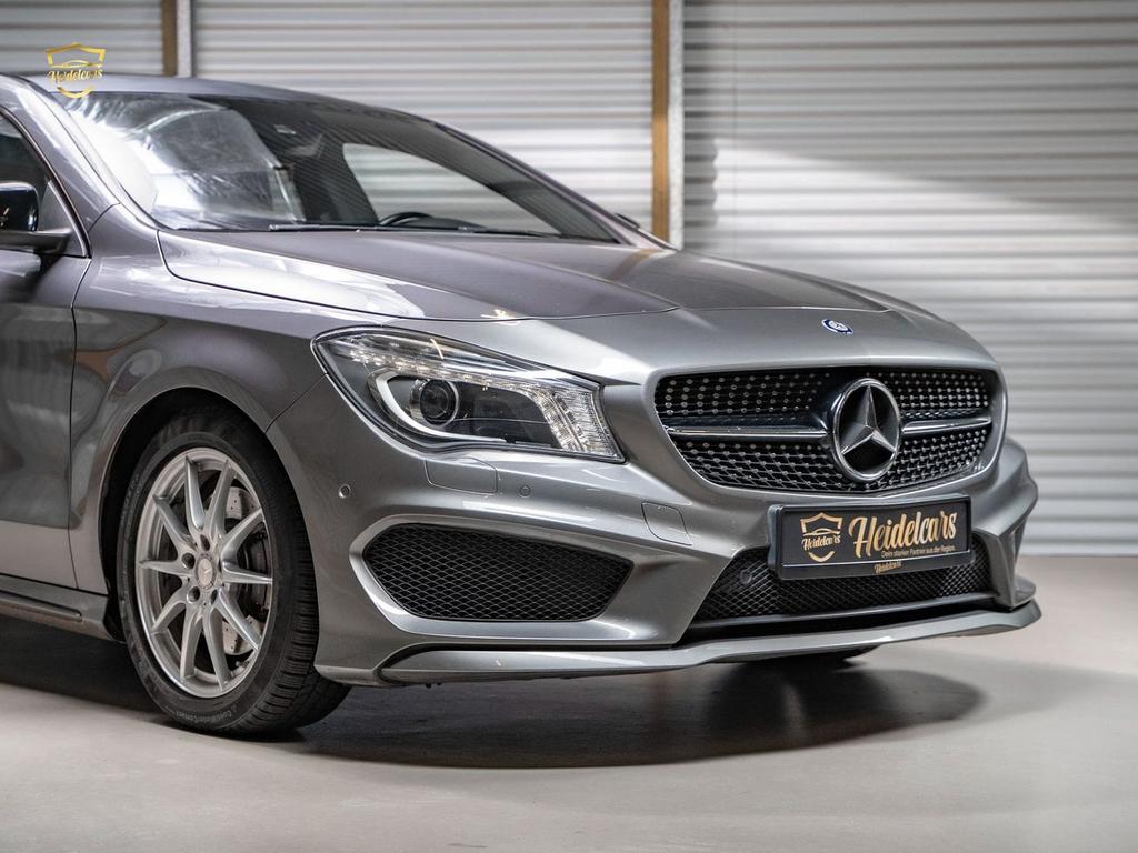 Mercedes-Benz CLA 220