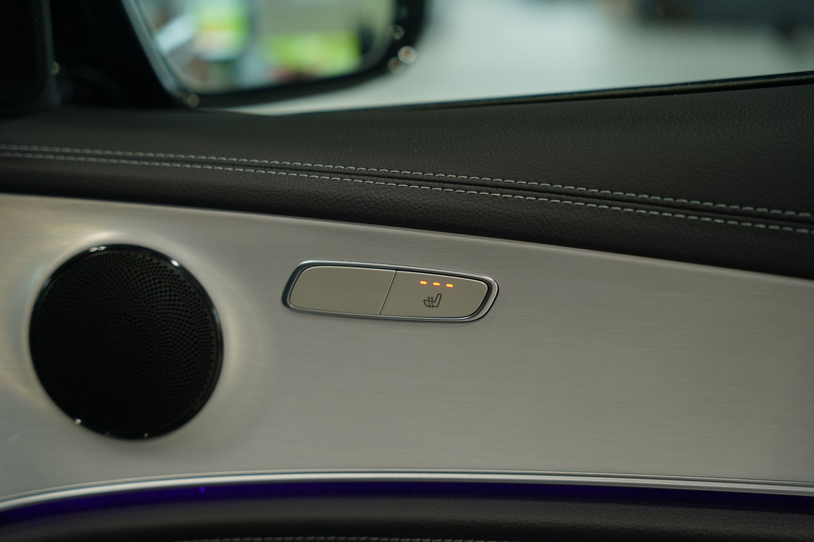 Mercedes Benz E 300