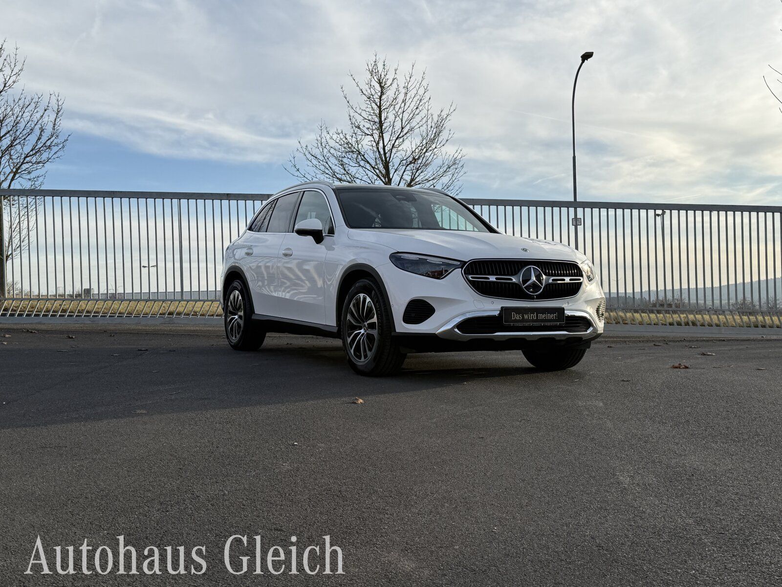 Fahrzeugabbildung Mercedes-Benz GLC 220 d Avantgarde 4Matic Navi/Pano.-Dach/Klim