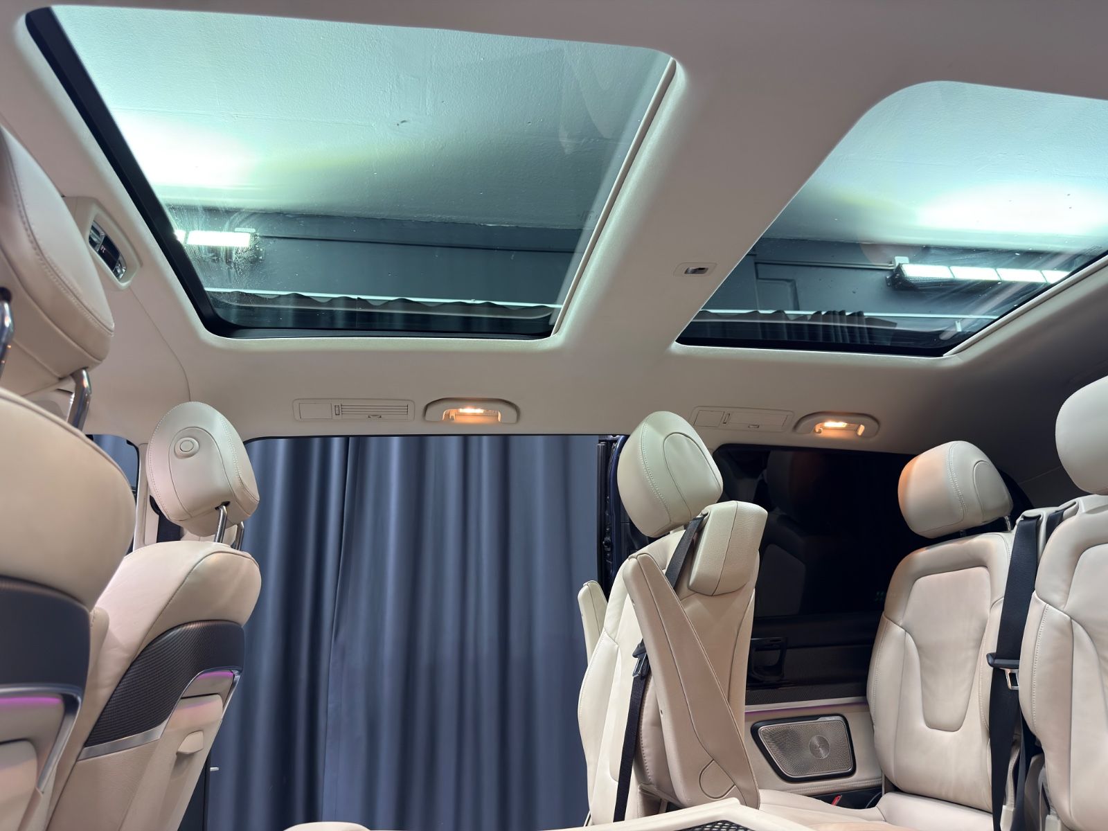 Fahrzeugabbildung Mercedes-Benz V250d lang EXCLUSIVE|AMG|BURMESTER|PANO|ACC|360°