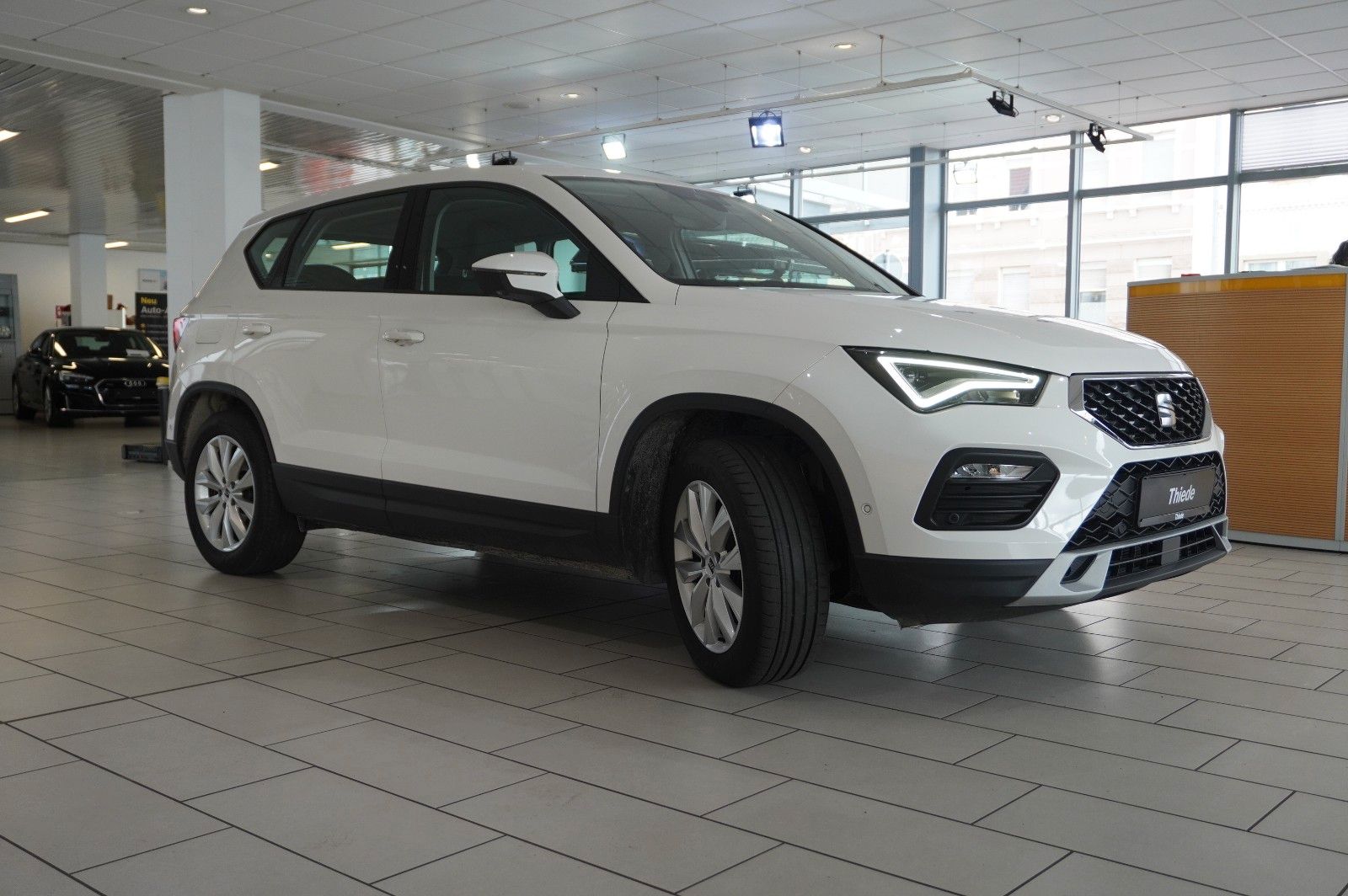 Fahrzeugabbildung SEAT Ateca 2.0 TDI 4DRIVE STYLE NAVI/LED/SH/SPORT/AHK
