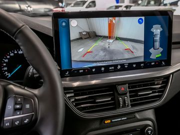 Ford Focus 1.0 Titanium Navi Stauassistent Kamera