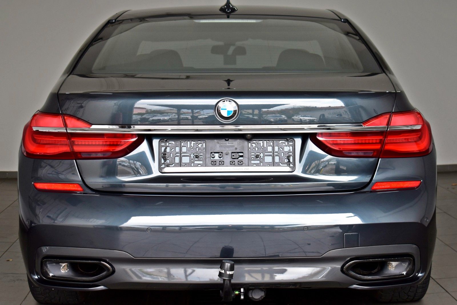 Fahrzeugabbildung BMW 730d xDrive M Sport,Laser,Kamera,HUD,ACC,AHK,+WR