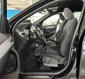Fahrzeugabbildung BMW X1 sD20i M Sport DriveAssis Navi Alarm HiFi LED