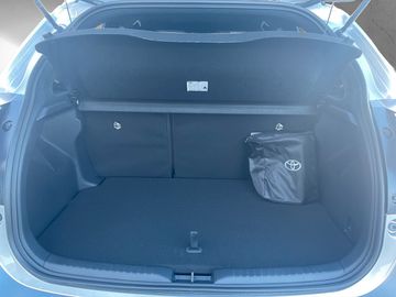 Toyota Yaris 1.5 Style *2xPDC*ACC*CAM*DAB*LED*NAV*SHZ*