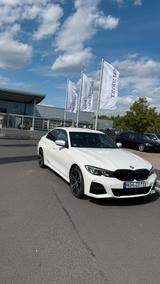 BMW 330e xDrive M Sport Automatik M Sport 292 PS - BMW 3er Reihe: Ps