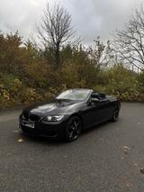 BMW E93 335i/M Abwerk/Voll Austattung/(Sch... - BMW 335 in Hamburg