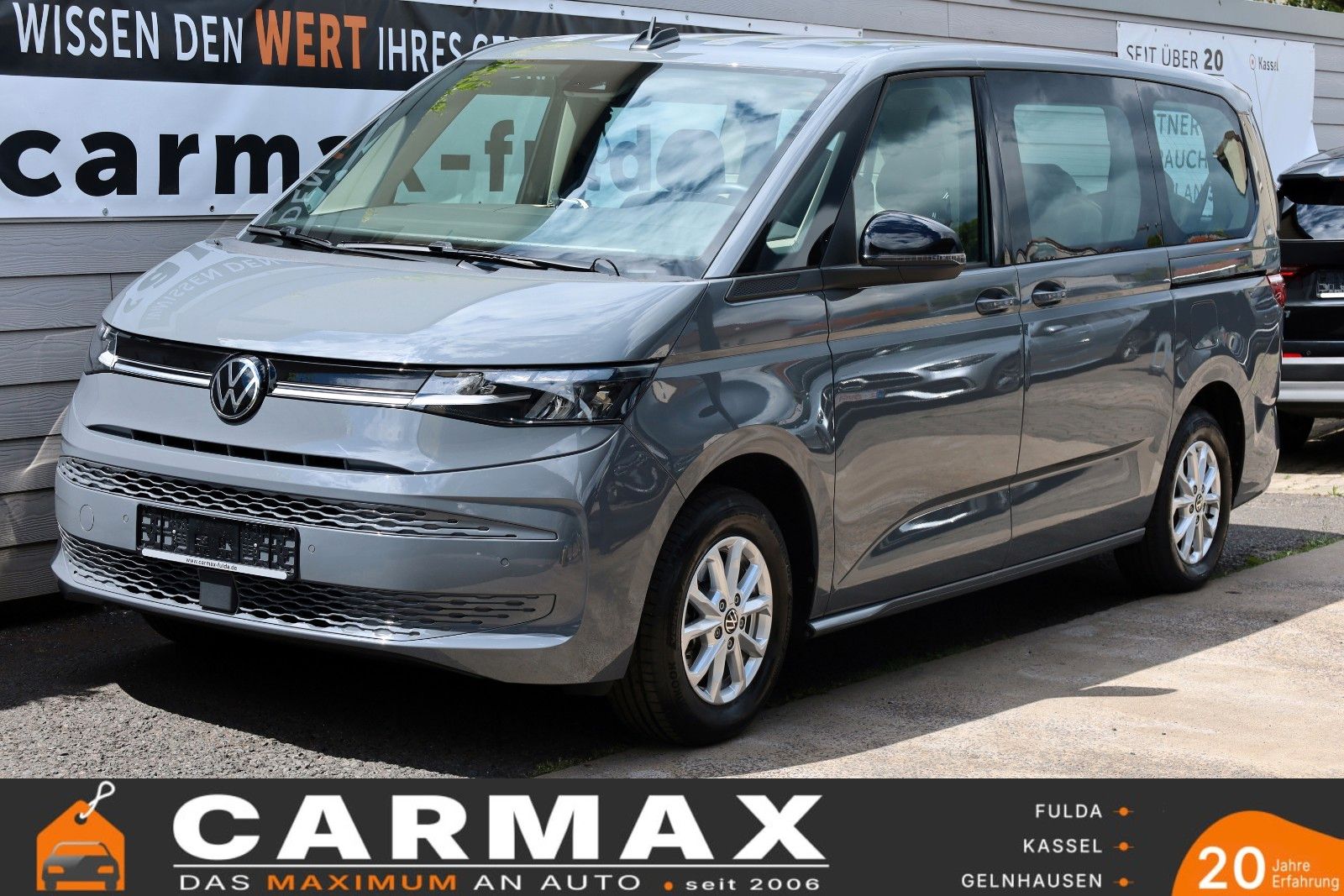 Fahrzeugabbildung Volkswagen T7 Multivan Life lang  7 Si,AppleCarplay,Keyless