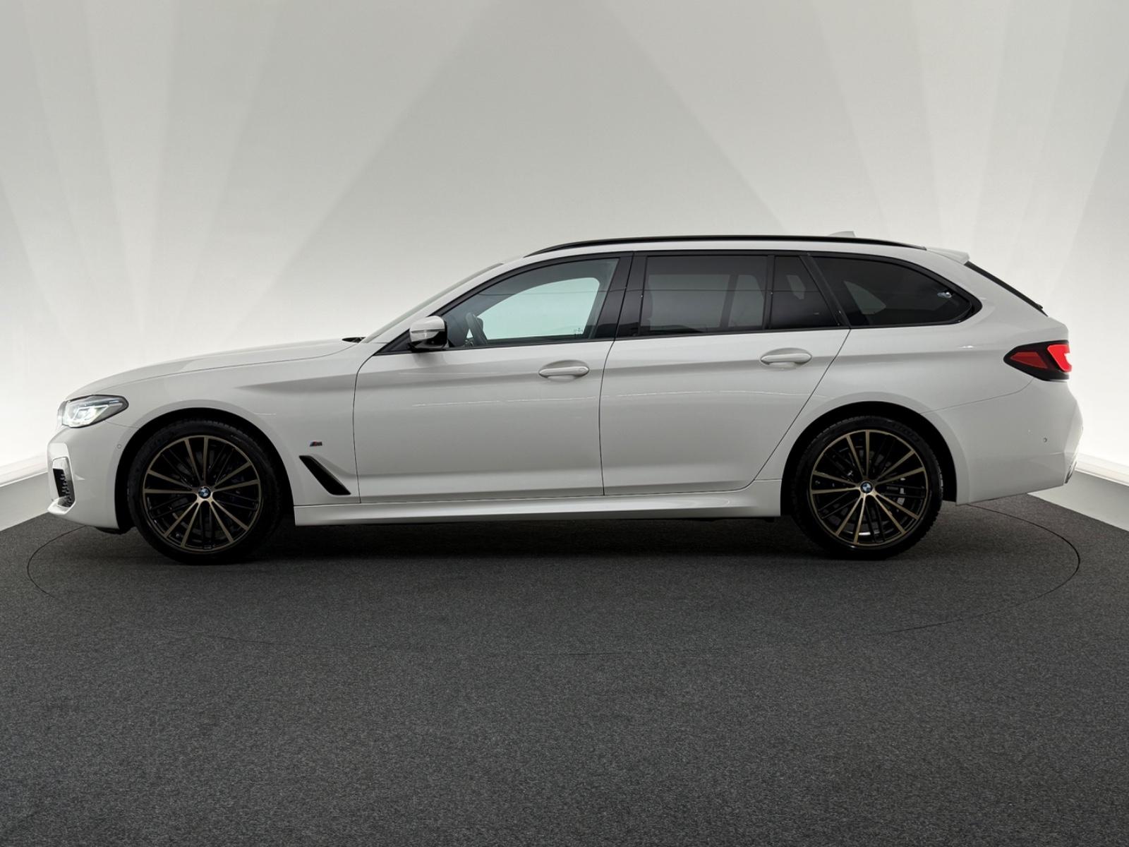 BMW 530d *M SPORT*SHADOW-LASER-PANO-360°-HUD-ACC-LHZ