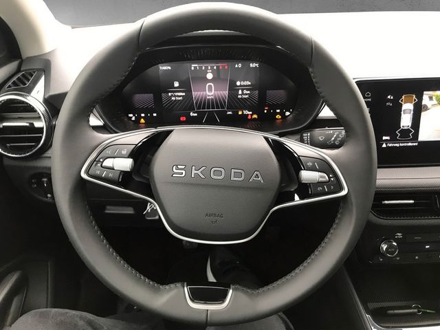 Skoda Fabia 1.0 TSI *SHZ*LED*KLIMA*KESSY*2xPDC*DAB*ALU