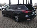 Ford Focus Turnier Titanium X - Ford Focus: Titanium Turnier