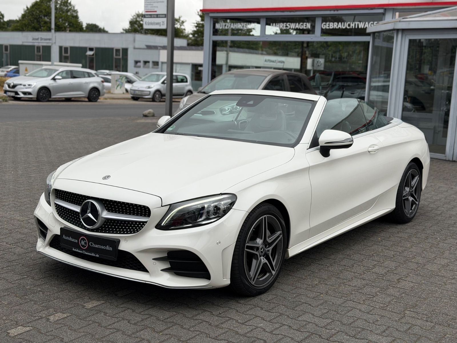 Mercedes-Benz C 220d Cabrio AMG-Line imagem 3