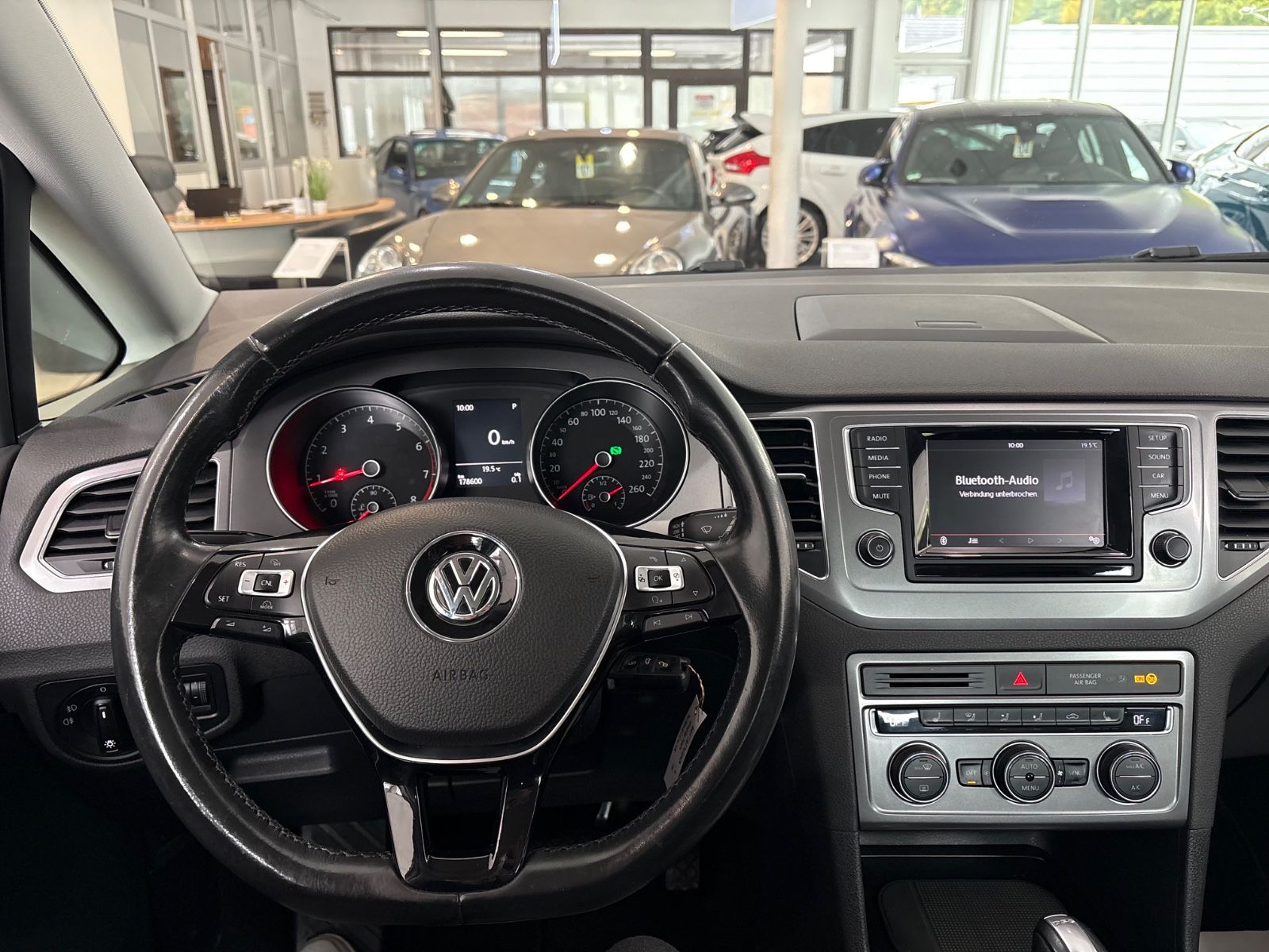 Fahrzeugabbildung Volkswagen Golf Sportsvan 1.4 TSI 92kW DSG