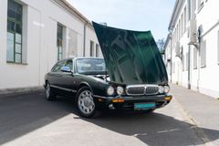 Fahrzeugabbildung Jaguar Daimler 4.0 Super V8 *LWB / Sherwood / MwSt.*