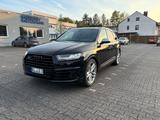 Audi SQ7 4.0 TDI MATRIX BOSE AHK PANO ACC ADVANCED - Audi SQ7: Privatanbieter