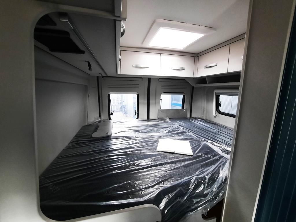 Fahrzeug Übersicht 11 Fahrzeugabbildung Crosscamp Camper Vans CV 600 Opel Verfüg./Sparen Sie 14.74