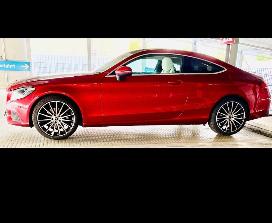Image of Mercedes-Benz C 220