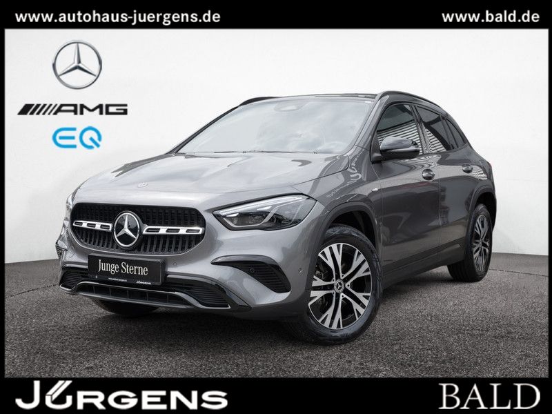 MERCEDES-BENZ GLA 250 e Progressive/MLB/Cam/Pano/AHK/Distr/18'