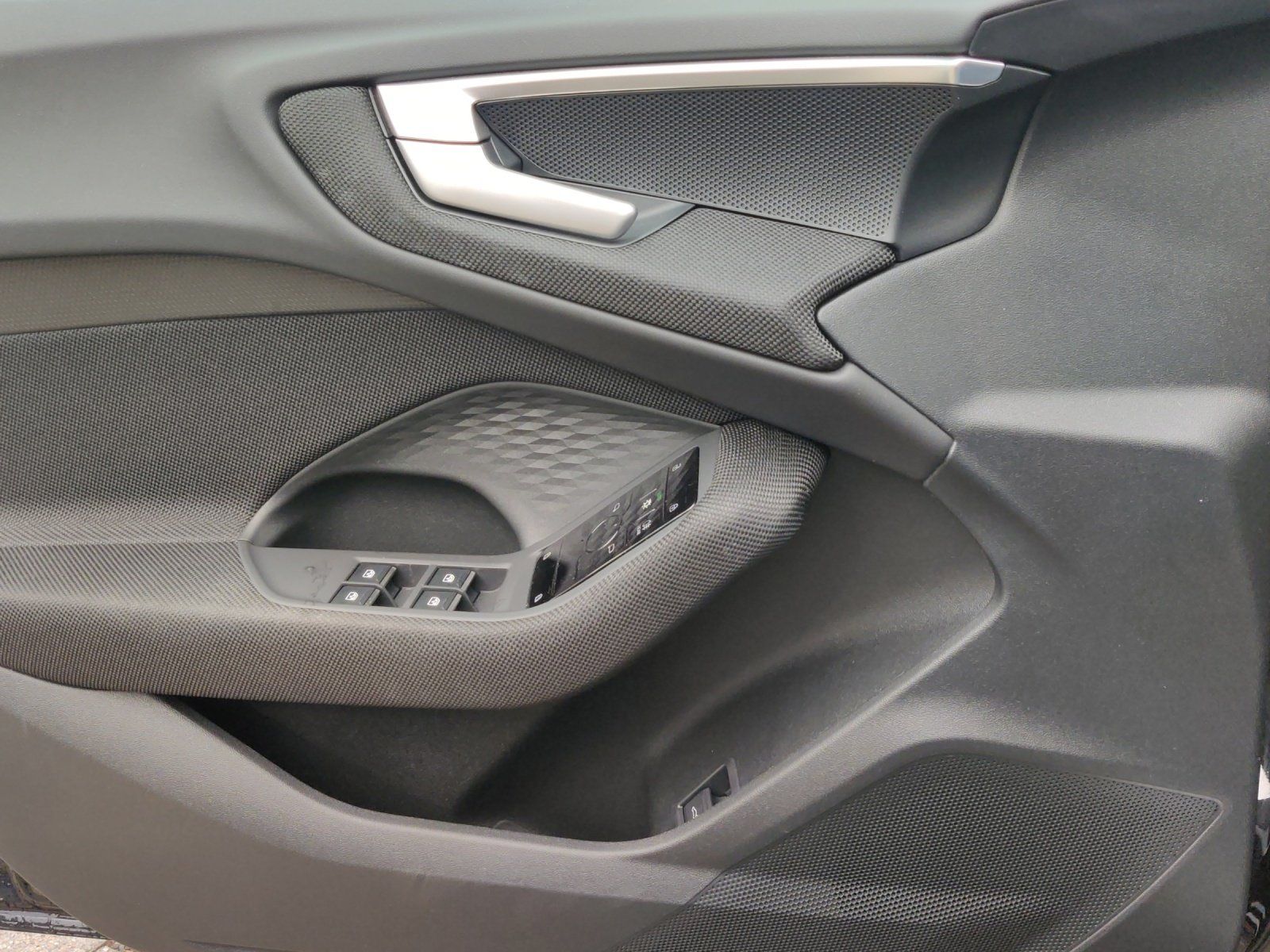 Fahrzeugabbildung Audi A5 Limousine 2.0 quattro TFSI Kamera,Navi,SHZ