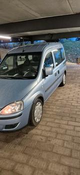 Opel COMBO - gebrauchte Opel Combo aus dem Jahr 2008