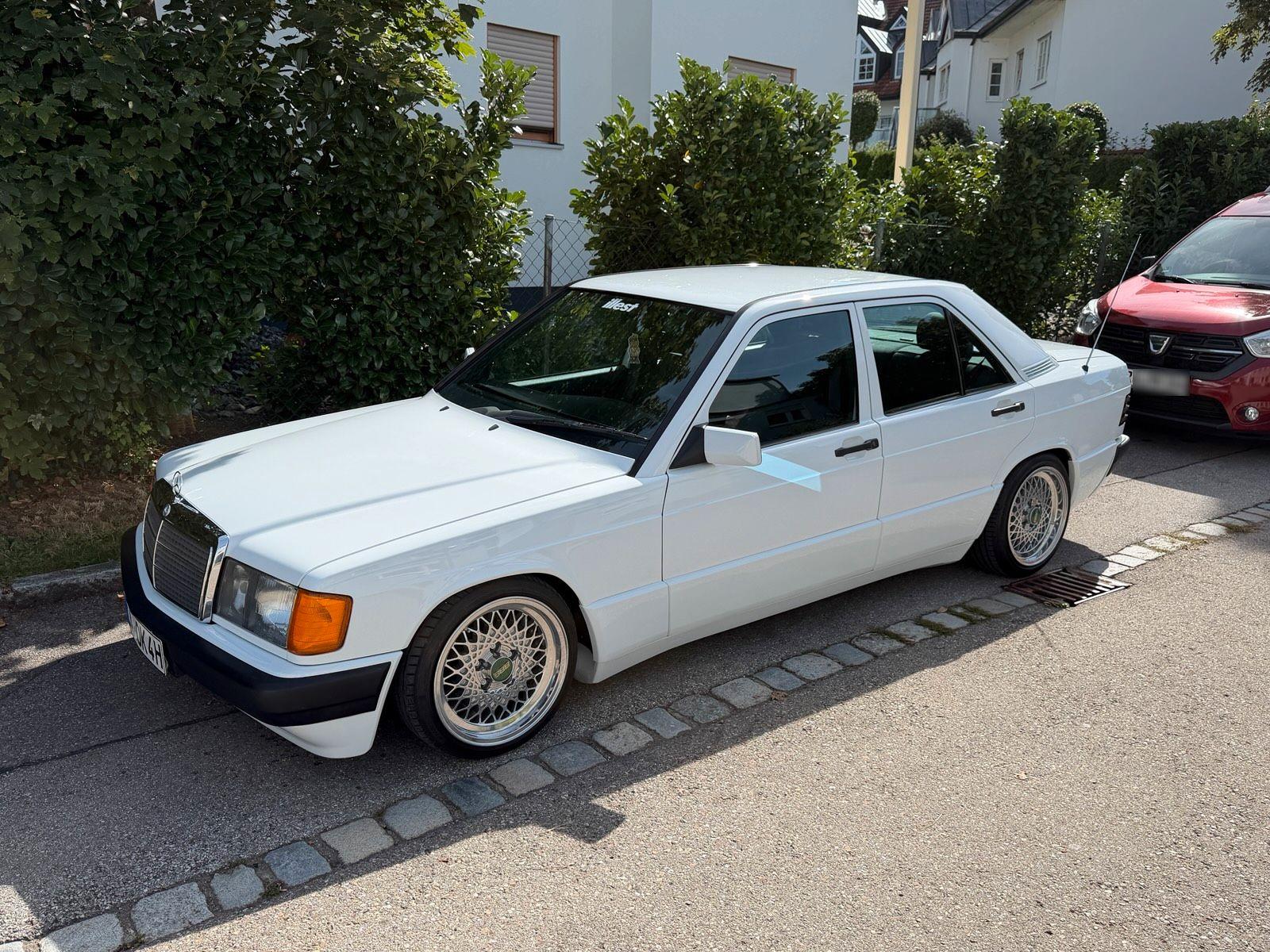 Mercedes-Benz 190