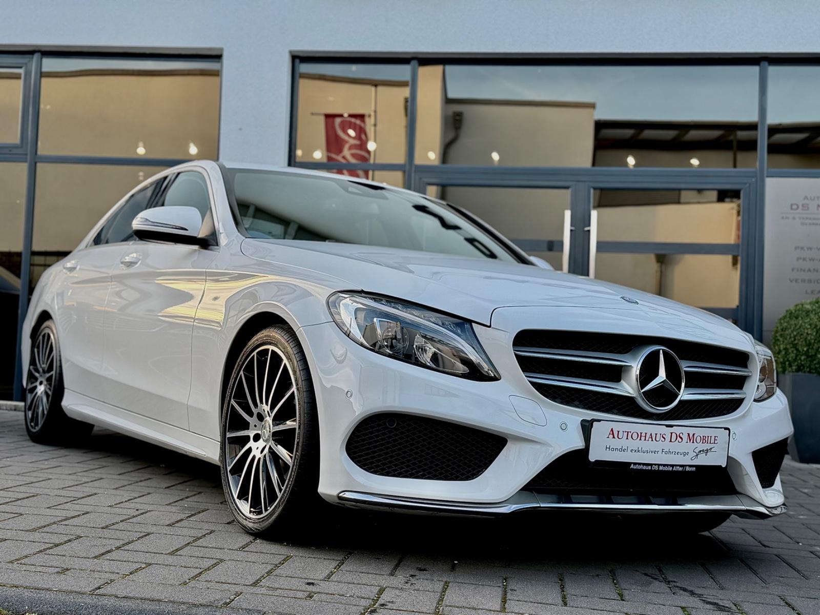 Mercedes-Benz C 220 BlueTec / d AMG Line/19''AMG/WR/LED