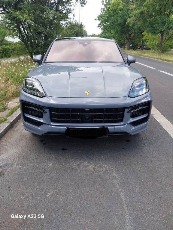 Image of Porsche Cayenne