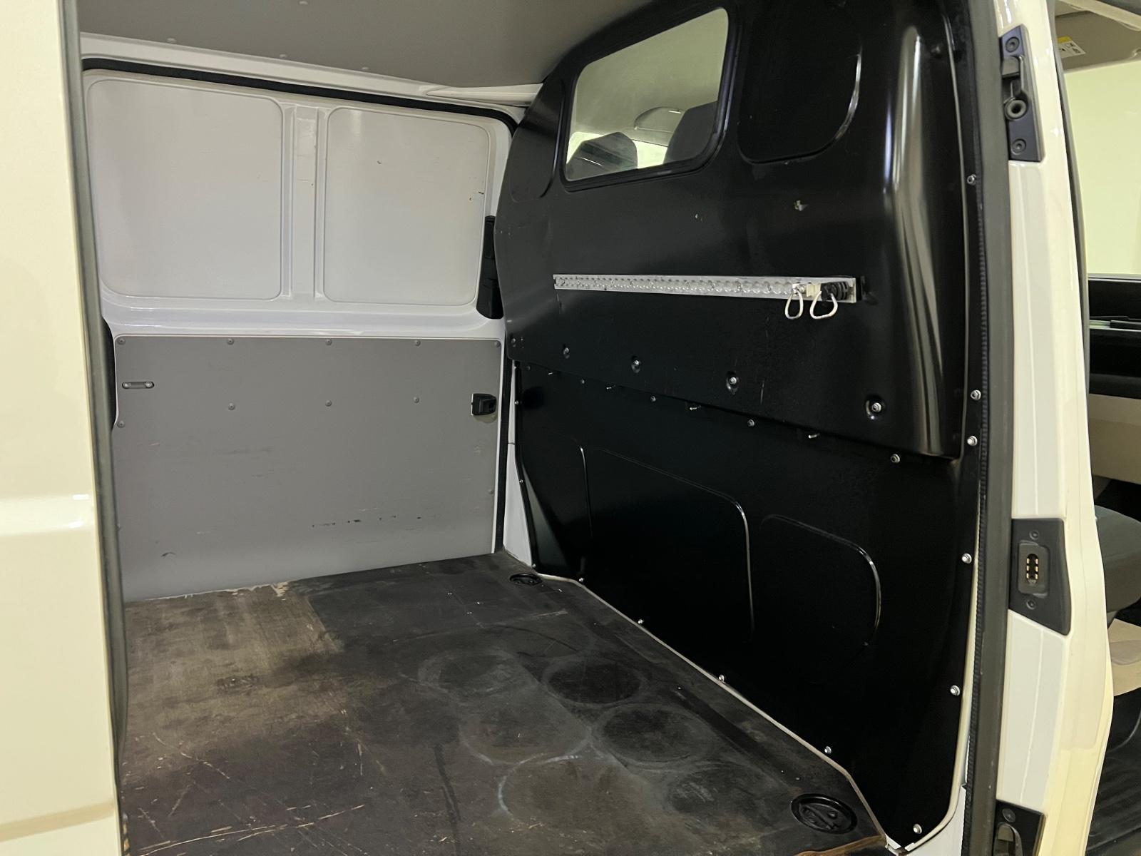 Volkswagen T6 2,0 TDI Transp. lang Klima Doppelschiebetür