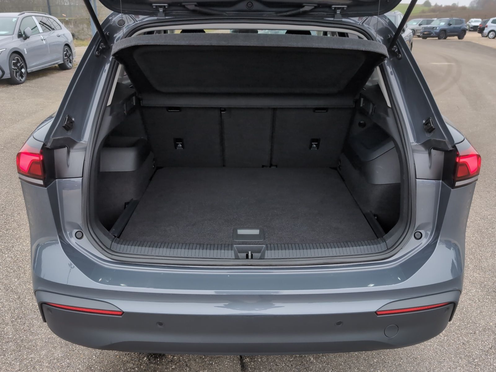 Volkswagen Tiguan - Bild 12