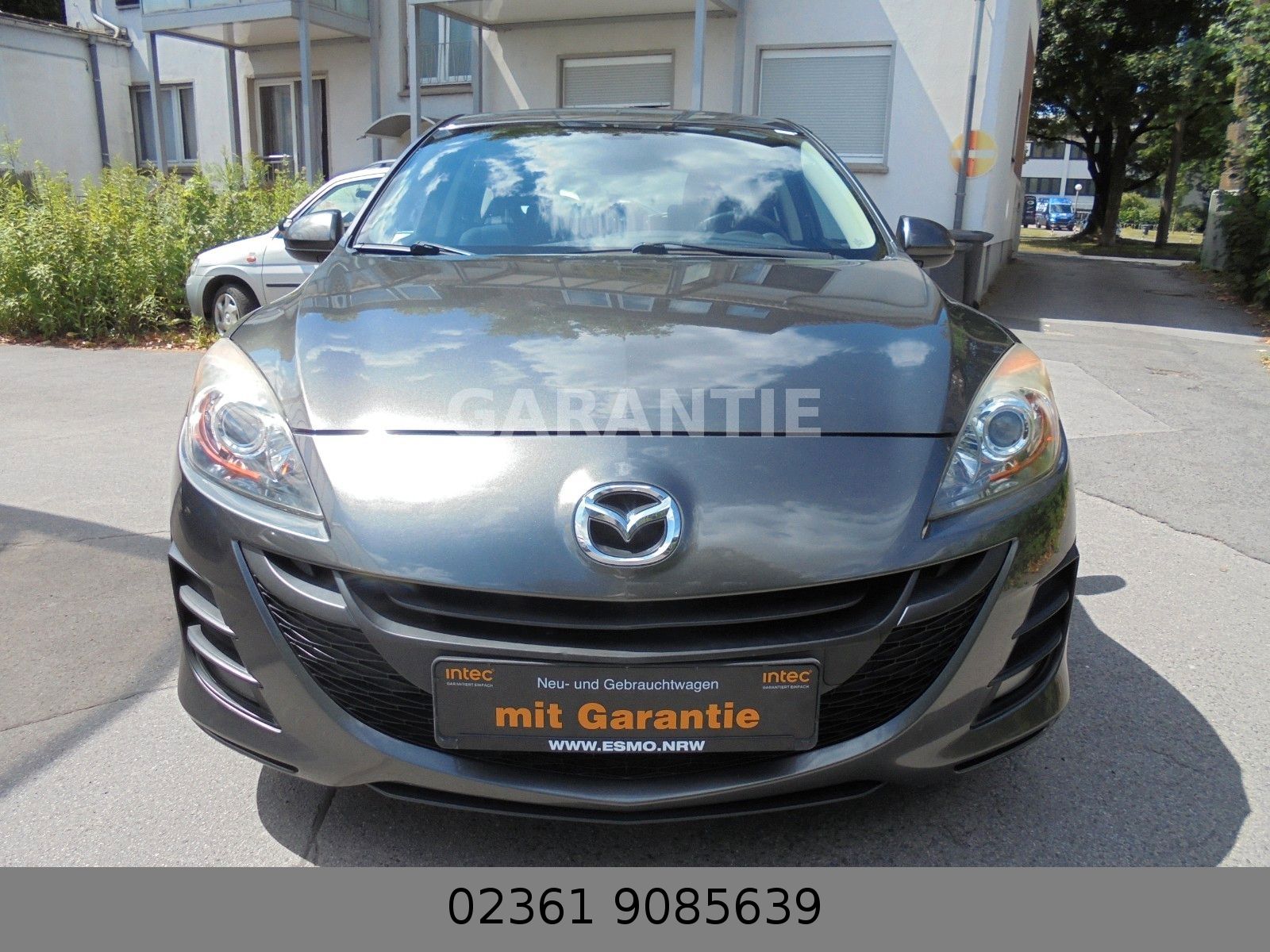 Fahrzeugabbildung Mazda 3 Lim. Exclusive-Line Automatik/Klima/Shz/PDC/