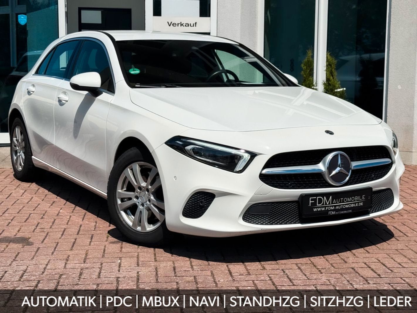 MERCEDES-BENZ A 200*AUTOMATIK*MULTIBEAM*MBUX*PDC*NAVI*LEDER+