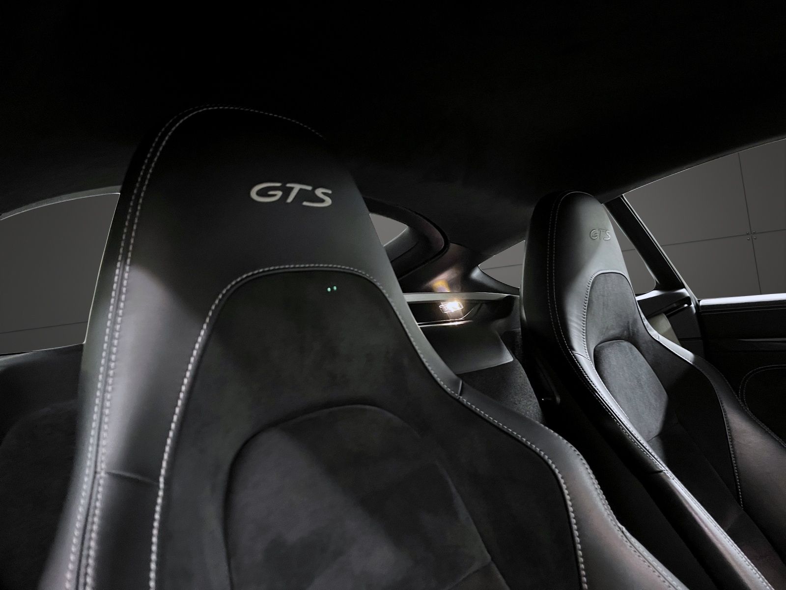 Porsche Cayman GTS 718 foto 16