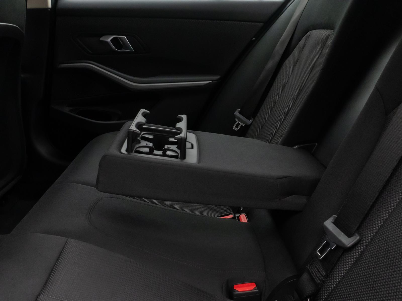 BMW 318 i DAB PDC Widscreen Geschwindigkeitsreg LED, миниатюра 27