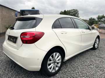 Mercedes A 200 - 4