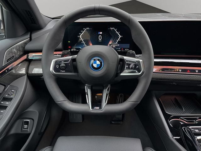Foto Nummer 11: BMW 550e xDrive