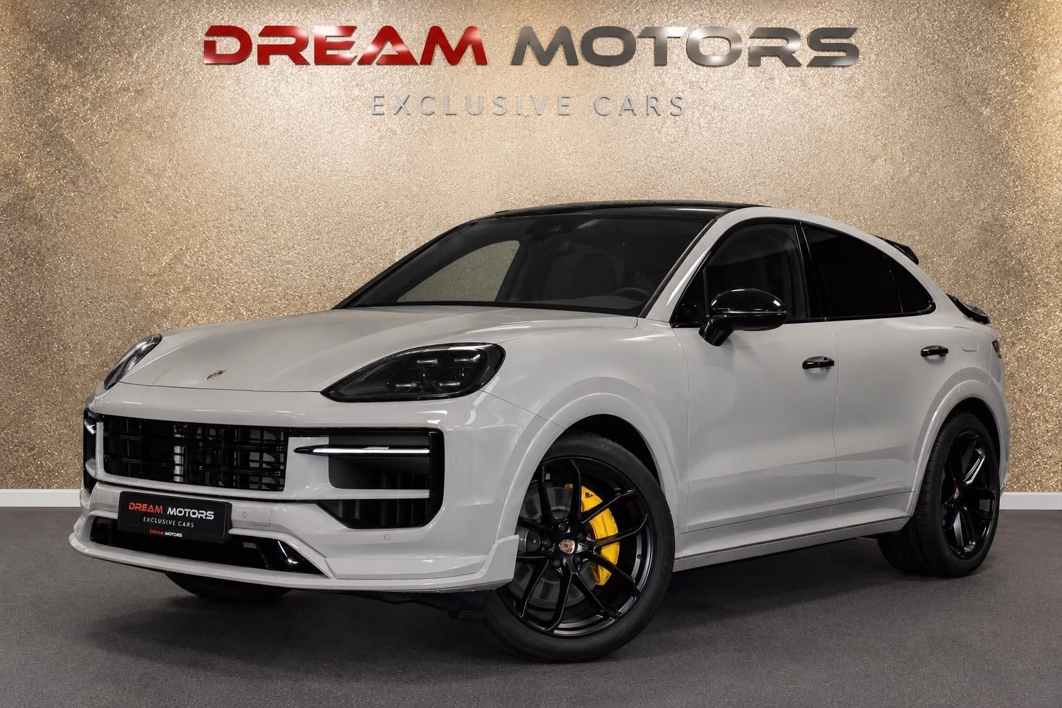 Porsche Cayenne Coupe E-Hybrid TURBO GT 470pk | PASSENGE