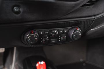 2019 Ferrari 488 PISTA — миниатюра 30