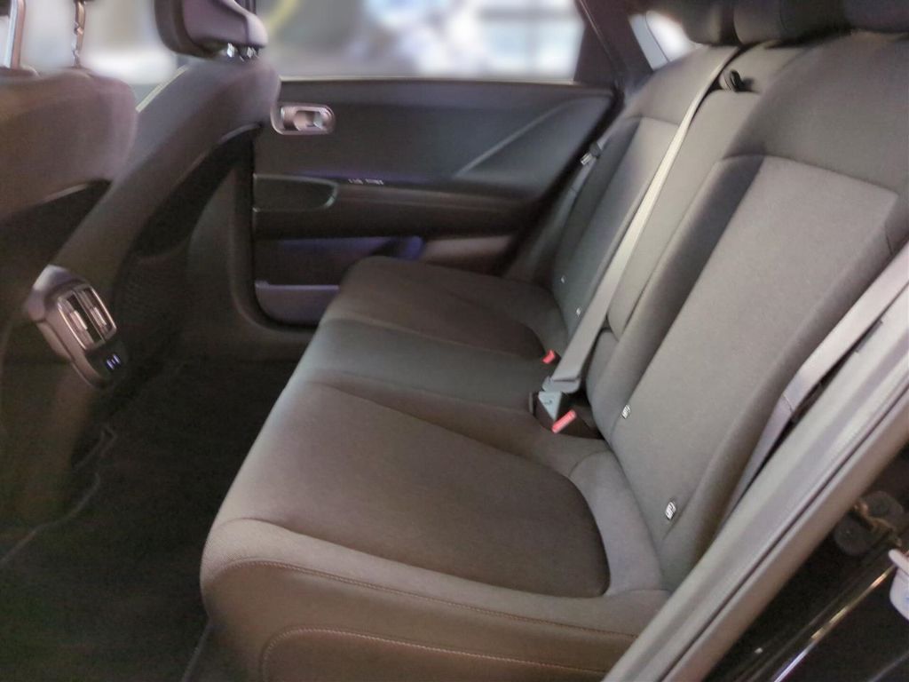 Hyundai IONIQ 6 – Bild 11