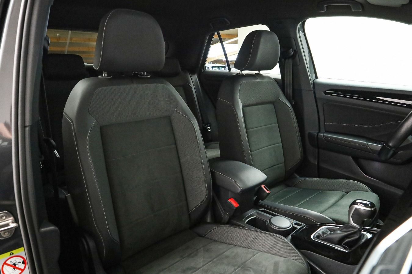 Volkswagen T-Roc - Bild 23