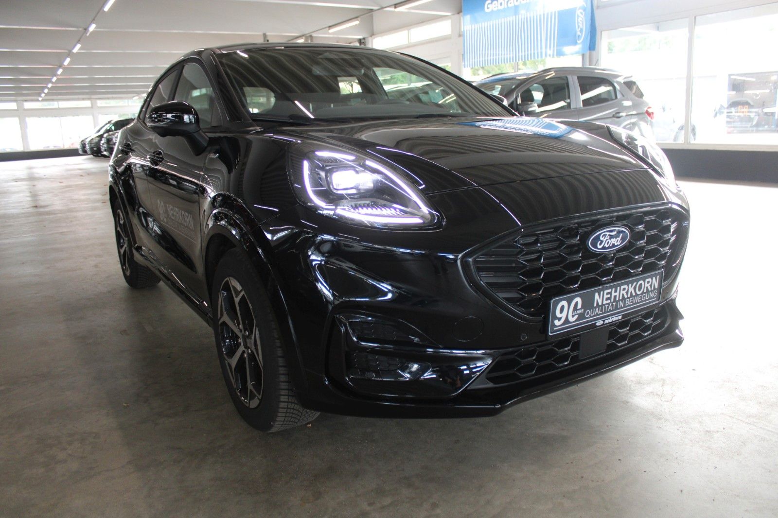 Fahrzeugabbildung Ford Puma MHEV ST-Line LED ParkAssist CAM WinterPaket