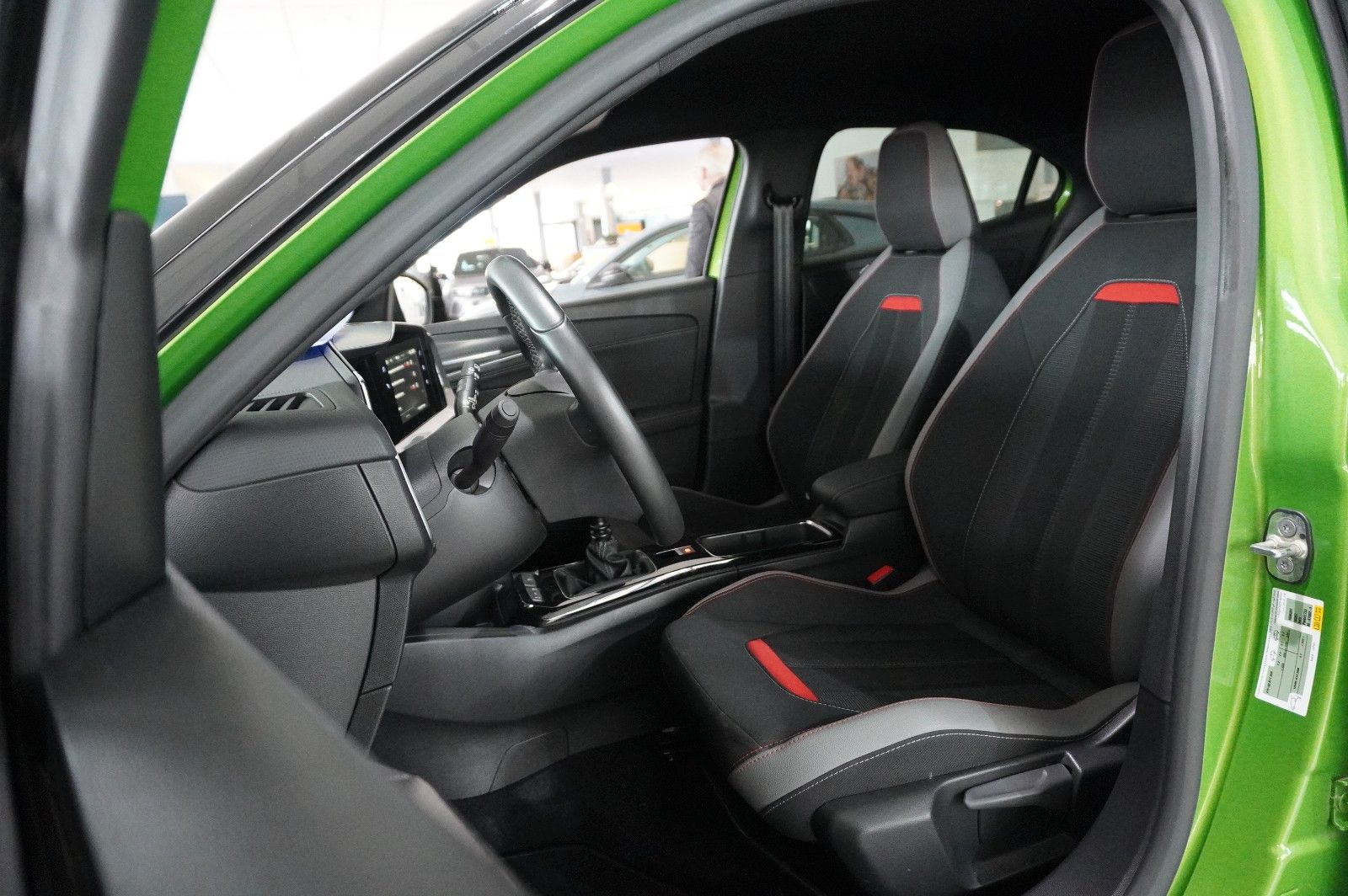Fahrzeugabbildung Opel Mokka 1.2T GS LINE NAVI/LED/KAMERA/SPORT/DAB+