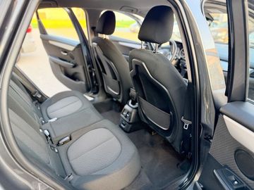 BMW 216 Active Tourer - 10
