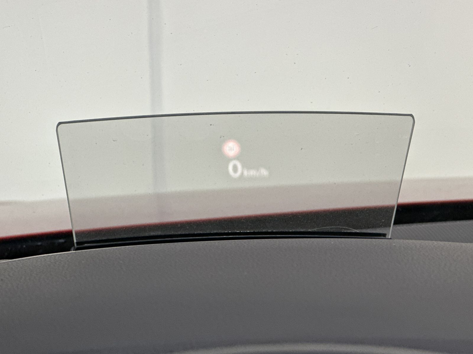 Fahrzeugabbildung Volkswagen Tiguan Elegance eHybrid NAV+LED+HEADUP+KAMERA+PP